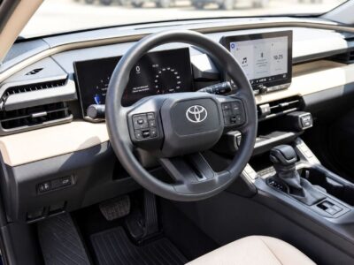 2026 Toyota RAV 4 XLE 2.0 Litres 4 Cylinders Petrol Engine Blue Beige SUV GCC Specs Automatic