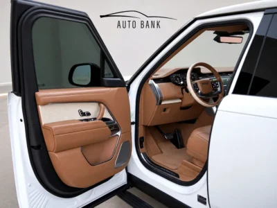 2023 Land Rover Range Rover SV 8 Cylinders Petrol Engine White Beige SUV GCC Specs