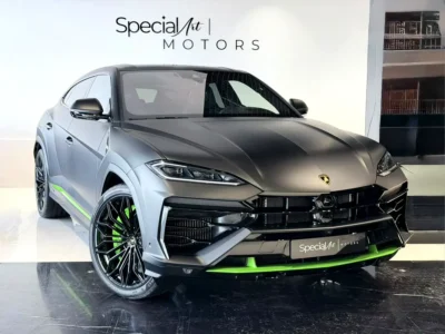 2025 Lamborghini Urus SE 8 Cylinders Petrol Engine Black SUV European Specs Automatic