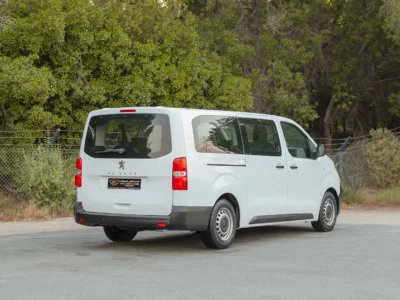 2024 Peugeot Traveller L3 Vip 2.0 Litres 4 Cylinders Diesel Engine White Grey Van GCC Specs