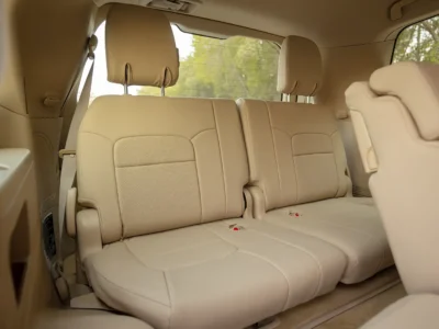 2014 Toyota Land Cruiser VXR 5.7 Litres 8 Cylinders Petrol Engine White Beige SUV GCC Specs
