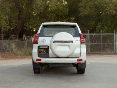 2022 Toyota Prado EXR 4.0 Litres 6 Cylinders Petrol Engine White Beige SUV GCC Specs 4WD