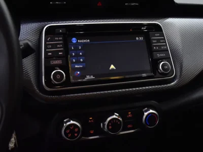 2020 Nissan Kicks SV 4 Cylinders Petrol Engine Red Black Crossover GCC Specs Automatic