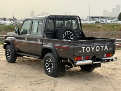 2026 Toyota Land Cruiser TOYOTA LC79 4.0L V6 DOUBLE CAB Grey Tan Pickup Truck FULLY LOADED
