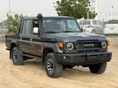 2026 Toyota Land Cruiser TOYOTA LC79 4.0L V6 DOUBLE CAB Grey Tan Pickup Truck FULLY LOADED