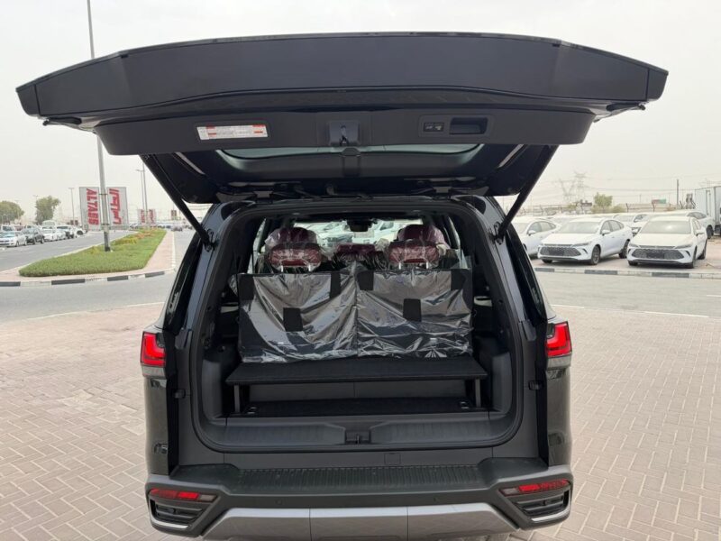 2026 Lexus LX700h SIGNATURE Automatic 3.5L 6 Cylinders Hybrid Engine Black Red SUV GCC Specs