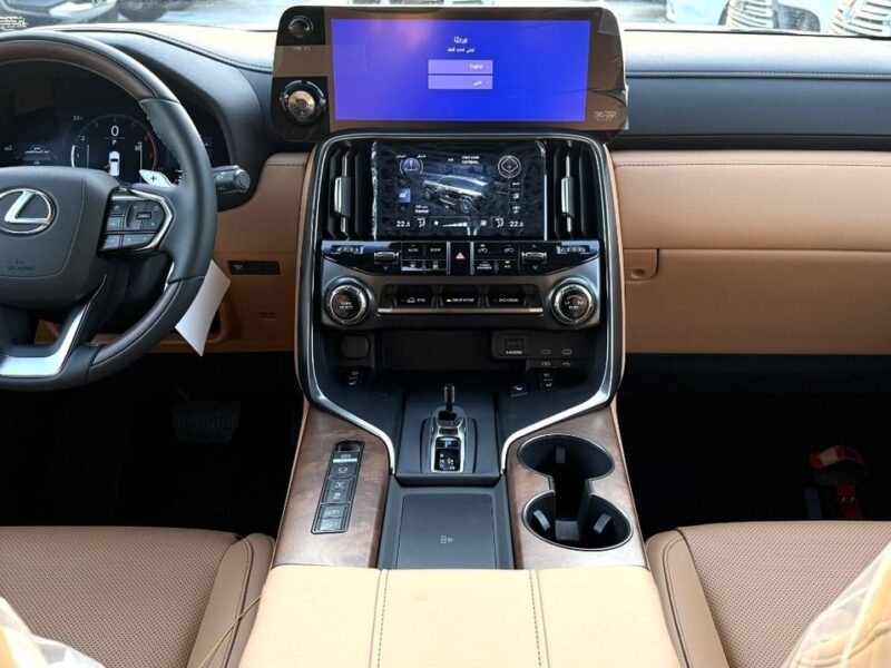 2026 Lexus LX700h SIGNATURE 3.5 Litres 6 Cylinders Hybrid Engine White Tan SUV GCC Specs
