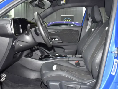 2023 Opel Mokka Ultimate 3 Cylinders Petrol Engine Blue Black Crossover GCC Specs Automatic