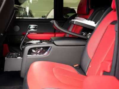 2023 Rolls Royce Cullinan BLACK BADGE 6.8 Litres V12 Petrol Engine Nardo Grey Red SUV GCC