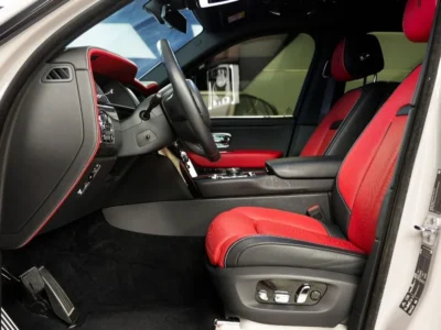 2023 Rolls Royce Cullinan BLACK BADGE 6.8 Litres V12 Petrol Engine Nardo Grey Red SUV GCC