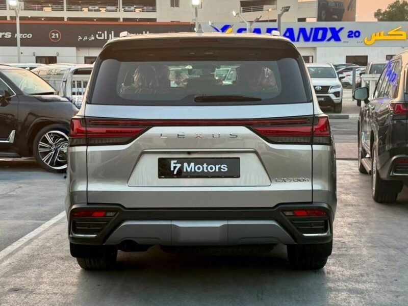 2026 Lexus LX700h SIGNATURE 3.5 Litres 6 Cylinders Hybrid Engine Silver Tan SUV GCC Specs