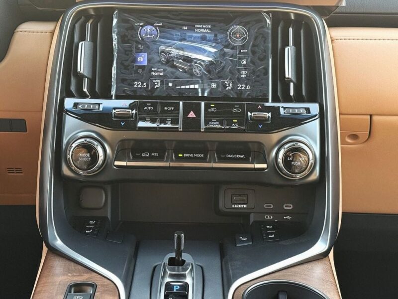 2026 Lexus LX700h SIGNATURE 3.5 Litres 6 Cylinders Hybrid Engine White Tan SUV GCC Specs