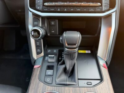 2025 Toyota Land Cruiser VX 3.5 Litres 6 Cylinders TWIN TURBO Petrol Engine Black SUV Automatic