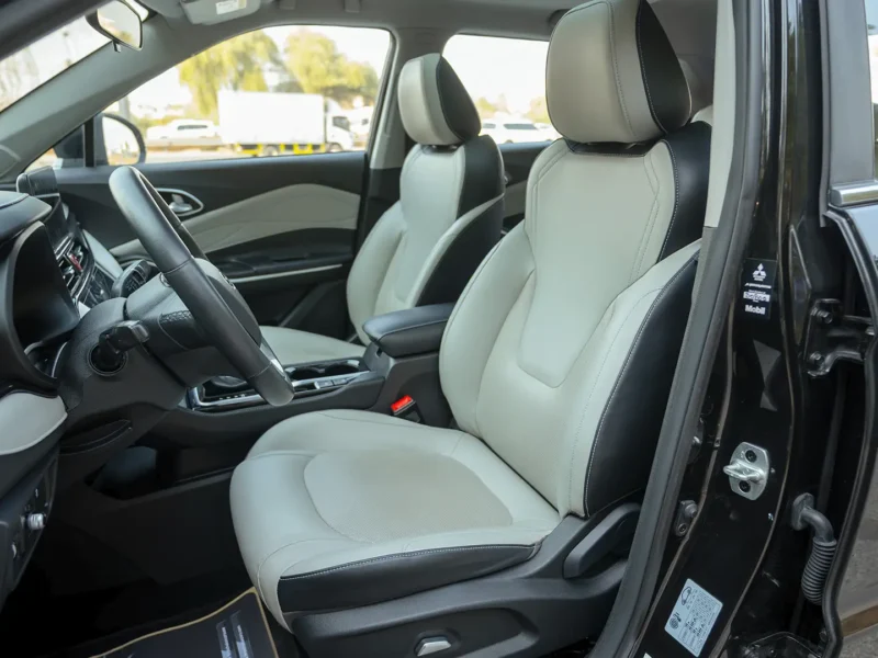 2023 JAC JS4 Intelligent 1.5 Litres 4 Cylinders Petrol Engine Black Beige SUV GCC Specs FWD Automatic