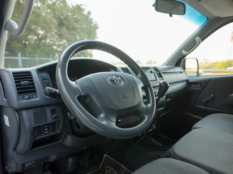 2022 Toyota Hiace GL Standard Roof 2.7 Litres 4 Cylinders Petrol Engine White Grey Chiller Van GCC