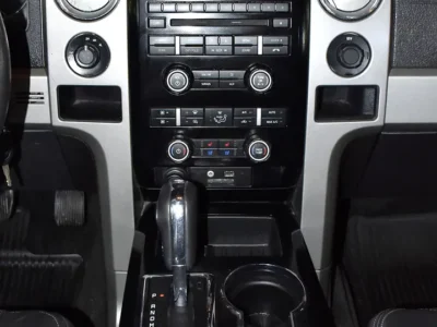 2012 Ford F-150 FX4 8 Cylinders Petrol Engine White Black Pickup Truck GCC Specs Automatic
