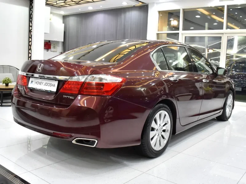 2016 Honda Accord EX 4 Cylinders Petrol Engine Burgundy Beige Sedan GCC Specs Automatic