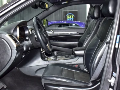 2015 Jeep Grand Cherokee Limited 6 Cylinders Petrol Engine Grey Black SUV GCC Specs