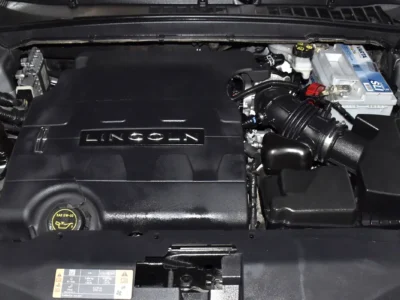 2020 Lincoln Continental Premiere 6 Cylinders Petrol Engine Silver Black Sedan GCC Specs