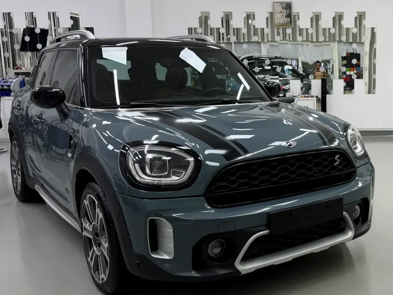 2021 MINI Countryman Cooper S 4 Cylinders Turbo Petrol Engine Grey Brown SUV GCC Specs