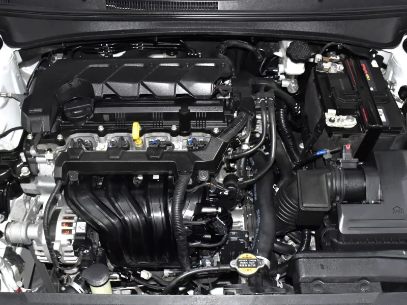 2024 Hyundai Elantra Premium 4 Cylinders Petrol Engine White Beige Sedan Chinese Specs