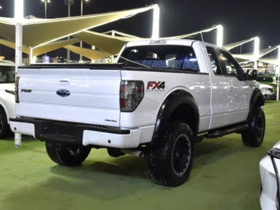 2012 Ford F-150 FX4 8 Cylinders Petrol Engine White Black Pickup Truck GCC Specs Automatic
