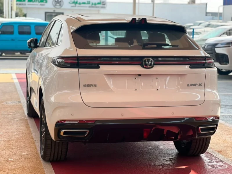 2025 Changan UNI-K LIMITED 1.5 Litres Plug-in Hybrid Engine White Black SUV Chinese Specs