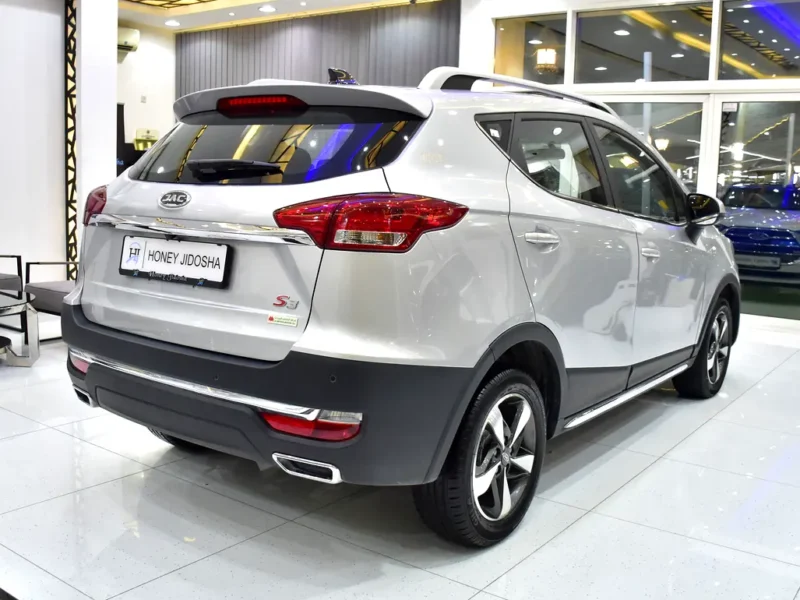 2019 JAC S3 Luxury 4 Cylinders Petrol Engine Silver Black Crossover GCC Specs Automatic