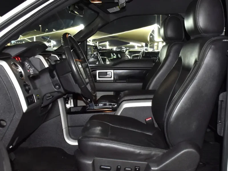 2012 Ford F-150 FX4 8 Cylinders Petrol Engine White Black Pickup Truck GCC Specs Automatic