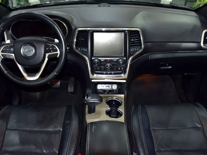 2015 Jeep Grand Cherokee Limited 6 Cylinders Petrol Engine Grey Black SUV GCC Specs