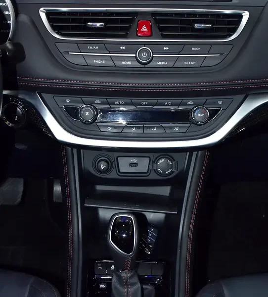 2019 JAC S3 Luxury 4 Cylinders Petrol Engine Silver Black Crossover GCC Specs Automatic