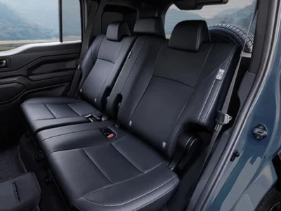 2027 TOYOTA LAND CRUISER FJ 2.7 Litres 4 Cylinders Petrol Engine Blue Black SUV GCC Specs