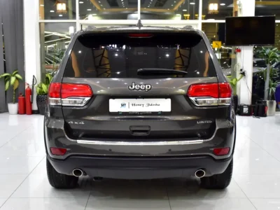 2015 Jeep Grand Cherokee Limited 6 Cylinders Petrol Engine Grey Black SUV GCC Specs