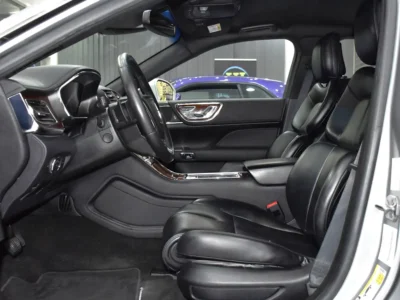 2020 Lincoln Continental Premiere 6 Cylinders Petrol Engine Silver Black Sedan GCC Specs