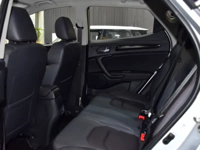 2019 JAC S3 Luxury 4 Cylinders Petrol Engine Silver Black Crossover GCC Specs Automatic