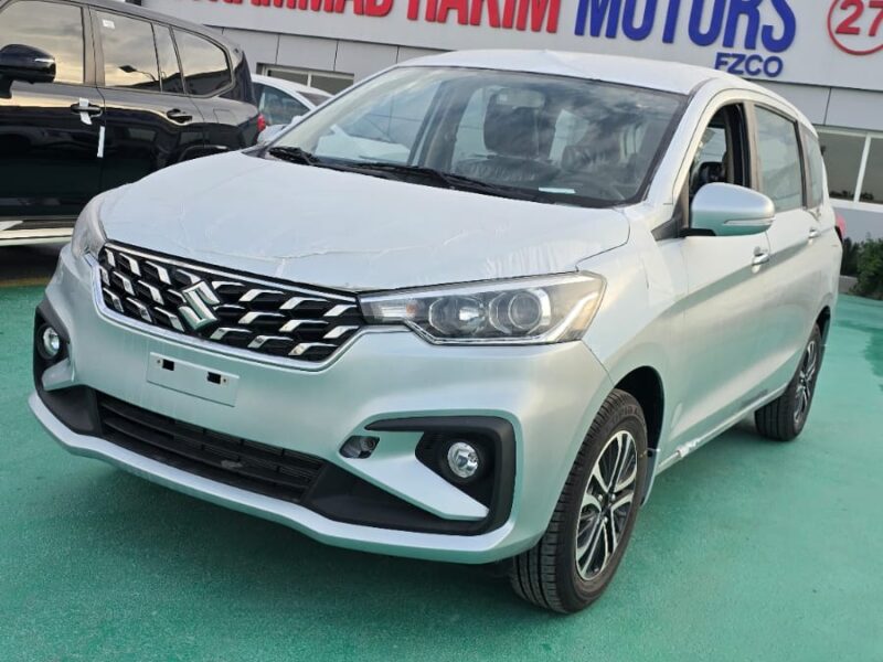 2026 SUZUKI ERTIGA 7-SEATER 1.5 Litres 4 Cylinders Petrol Engine Silver Black MPV GCC Specs