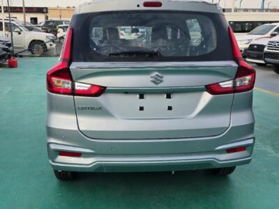 2026 SUZUKI ERTIGA 7-SEATER 1.5 Litres 4 Cylinders Petrol Engine Silver Black MPV GCC Specs