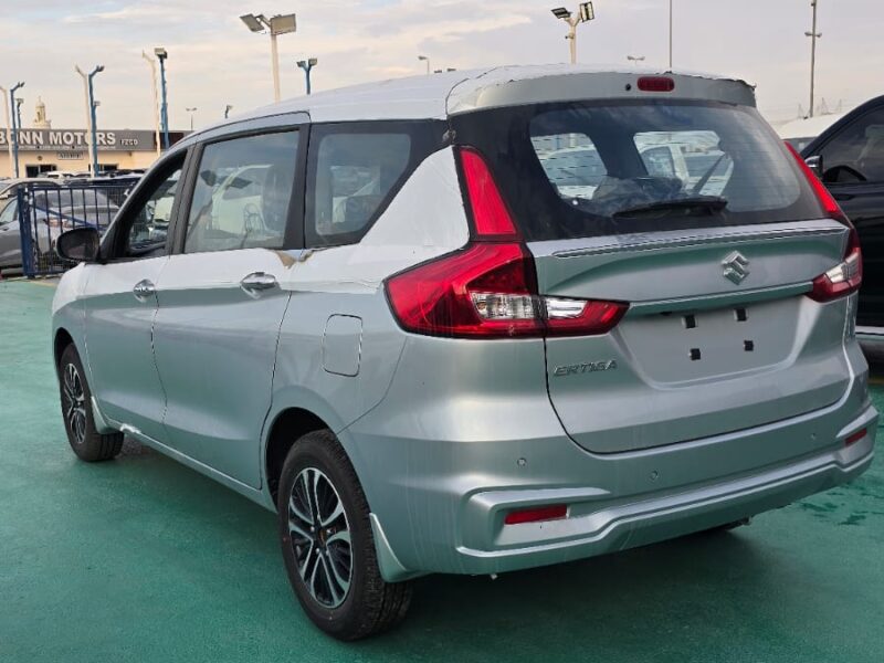 2026 SUZUKI ERTIGA 7-SEATER 1.5 Litres 4 Cylinders Petrol Engine Silver Black MPV GCC Specs