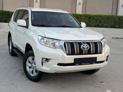 2019 Toyota Prado EXR 2.7 Litres 4 Cylinders Petrol Engine White Beige SUV GCC Specs