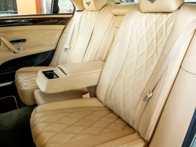 2015 Bentley Flying Spur 4.0 Litres twin-turbo V8 Petrol Engine Green Beige Sedan GCC Specs