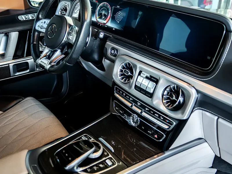 2021 Mercedes-Benz G-Class G 63 AMG 4.0 Litres V8 Biturbo Petrol Engine Grey White SUV
