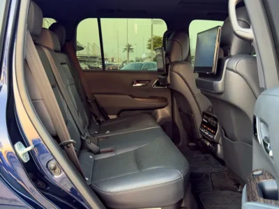 2023 Toyota Land Cruiser VXR 4.0 Litres 6 Cylinders Petrol Engine Blue Black SUV GCC Specs