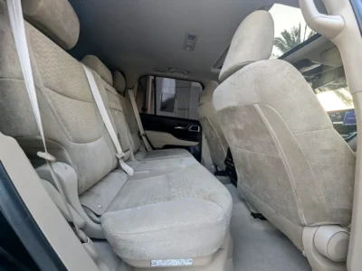 2023 Toyota Land Cruiser VXR 3.5L V6 Twin-Turbo Petrol Engine Black Beige SUV GCC Specs