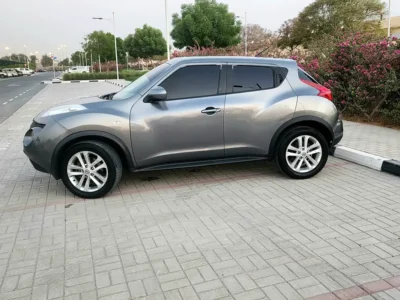 2012 Nissan Juke SV 4 Cylinders Petrol Engine Grey Black Crossover GCC Specs Automatic