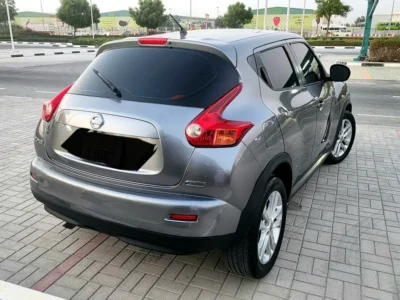 2012 Nissan Juke SV 4 Cylinders Petrol Engine Grey Black Crossover GCC Specs Automatic