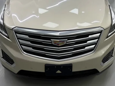 2017 Cadillac XT5 Luxury AWD 3.6 Litres 6 Cylinders Petrol Engine Gold Beige SUV GCC Specs