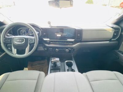2023 GMC Sierra 1500 CREWCAB ELEVATION 5.3L V8 Petrol Engine Silver Beige Pickup Truck