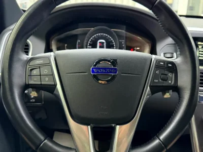 2016 Volvo XC60 Comfort 4 Cylinders Petrol Engine Red Black SUV GCC Specs Perfect Condition
