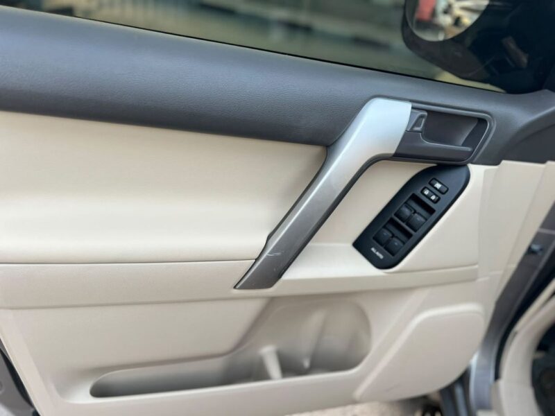 2020 Toyota Prado GXR 4.0 Litres V6 Petrol Engine Bronze Beige SUV GCC Specs Automatic