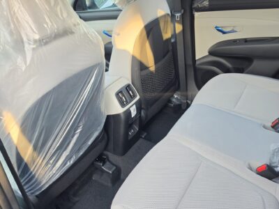 2027 Hyundai Tucson 1.6L Turbo 4 Cylinders Petrol Engine White Beige SUV GCC Specs